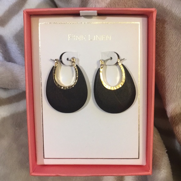 NIB Espresso Wood and Gold Hoop Earrings - Picture 3 of 16